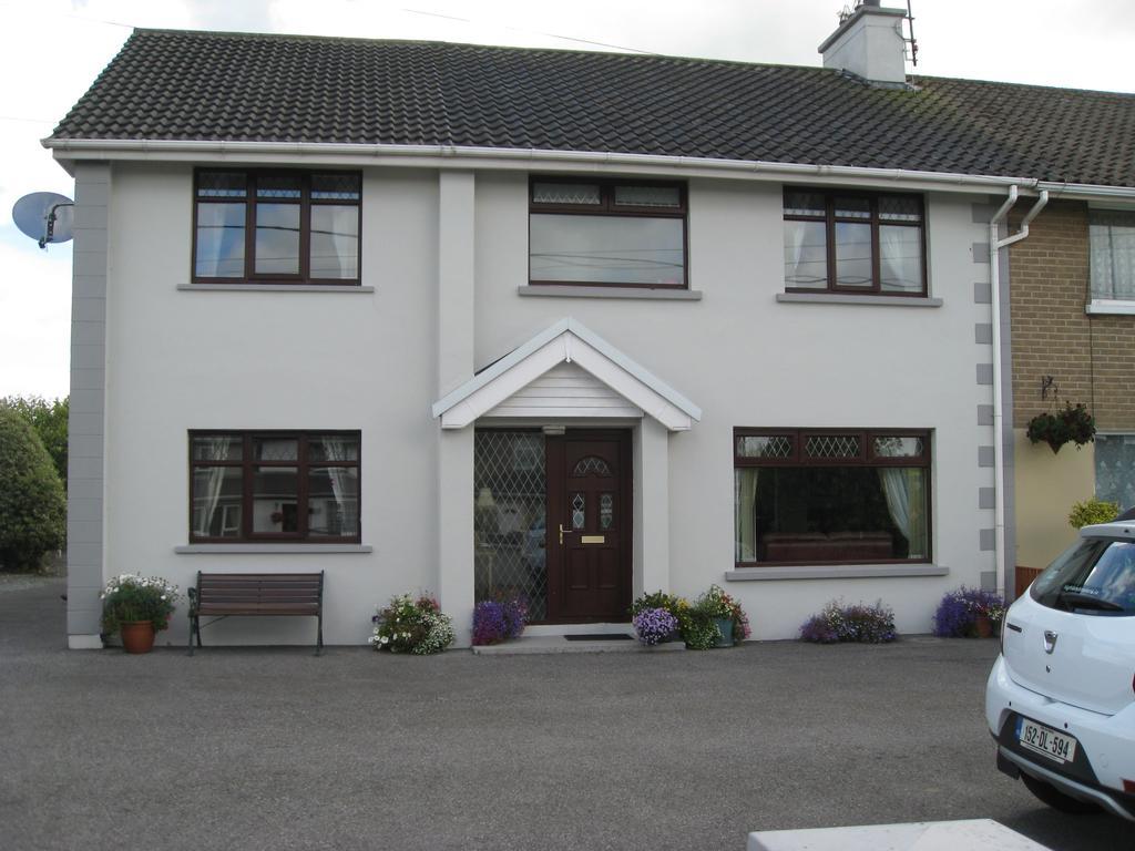 Johnny B'S B&B Ballybofey Eksteriør billede